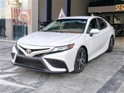 تۆیۆتا کامری